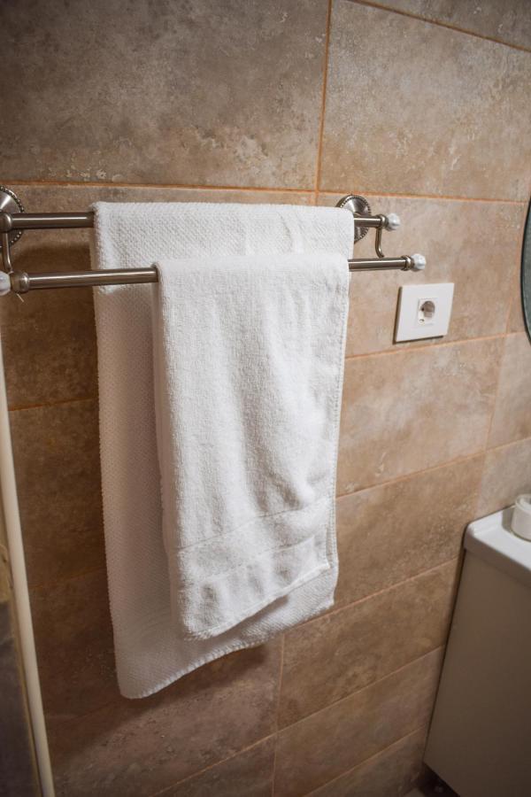 B House Rooms Яссы Экстерьер фото