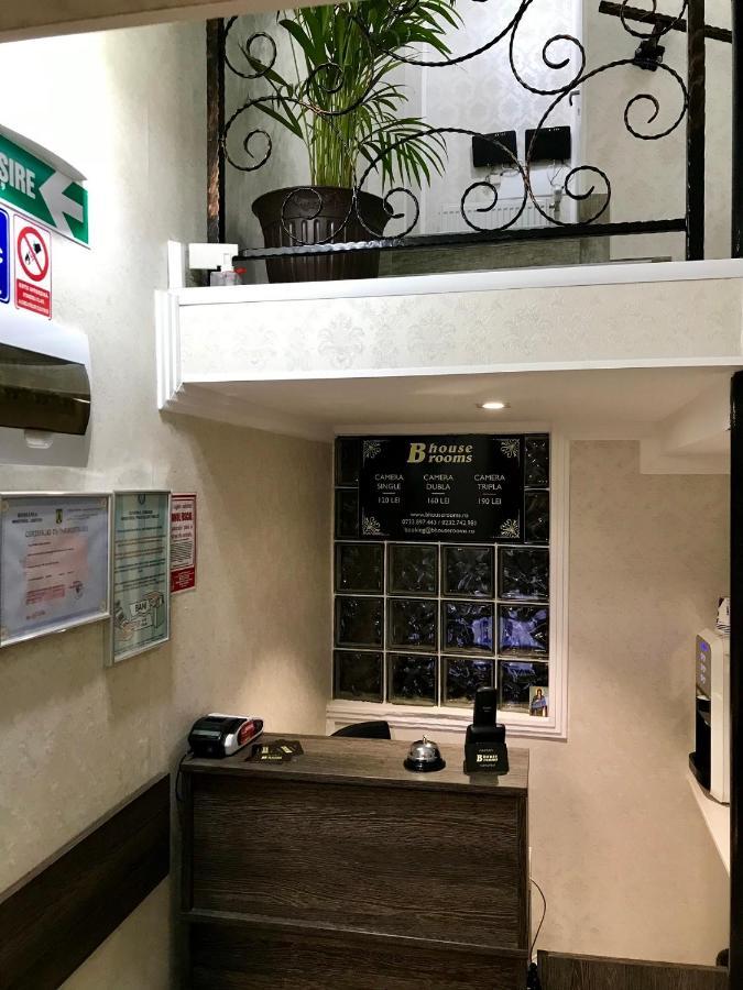 B House Rooms Яссы Экстерьер фото